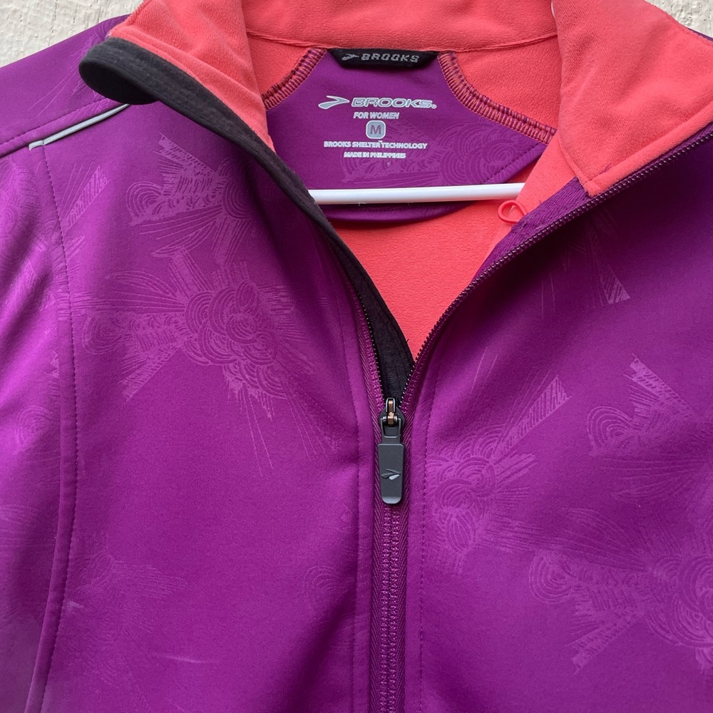 Brooks Light Running Jacket - image 6